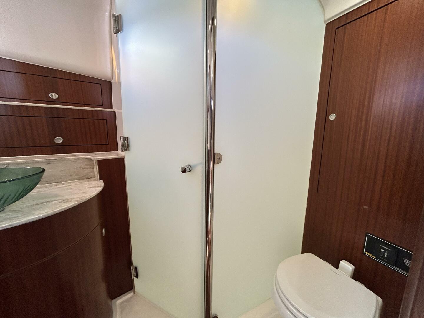 2018 Pursuit OS 385 Offshore - Image 19