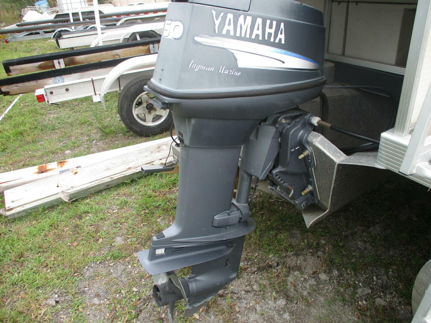 2005 Bennington - Image 3