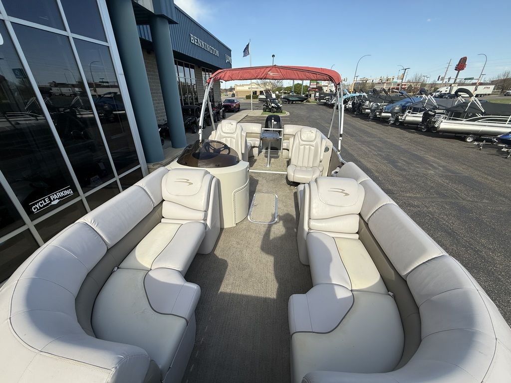 2015 Bennington 2250 GSR - Image 11