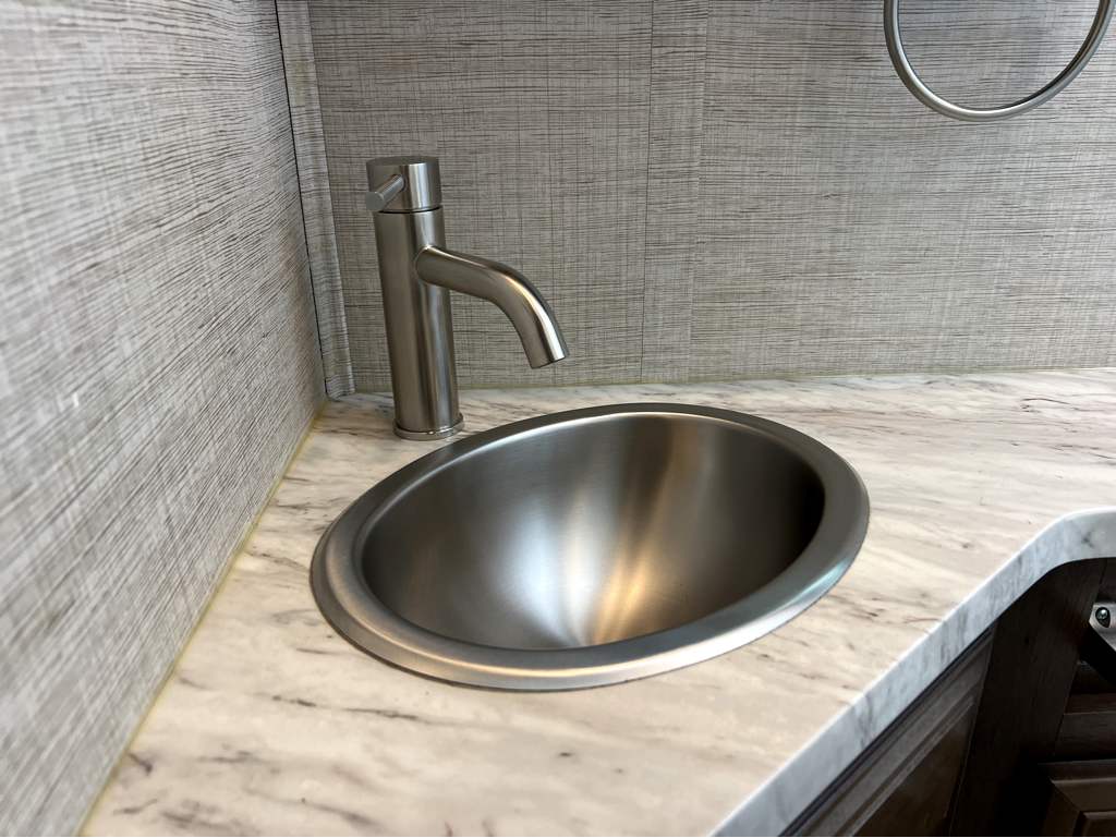2022 JAYCO MELBOURNE 24L - Image 16