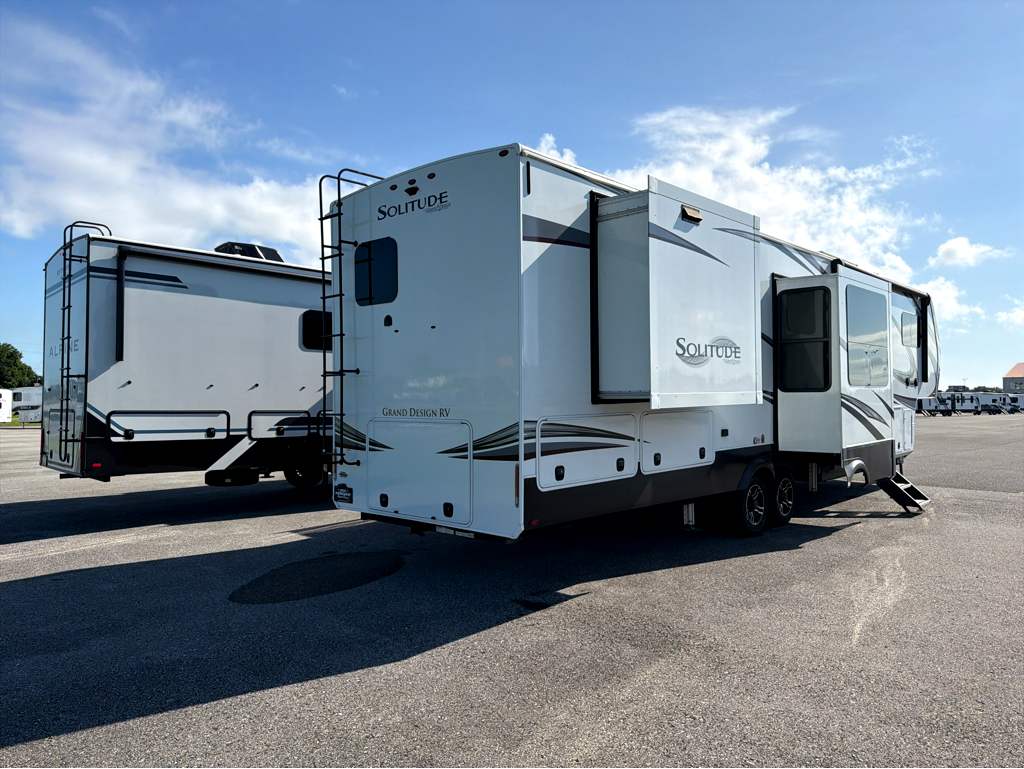2022 GRAND DESIGN SOLITUDE 390RK - Image 3