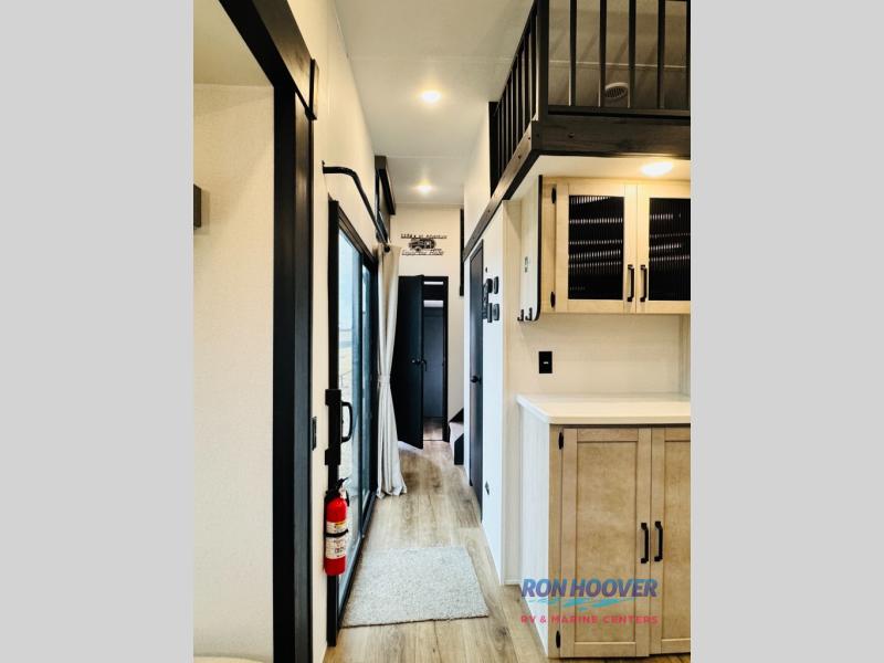 2026 PALOMINO 402LFT - Image 26