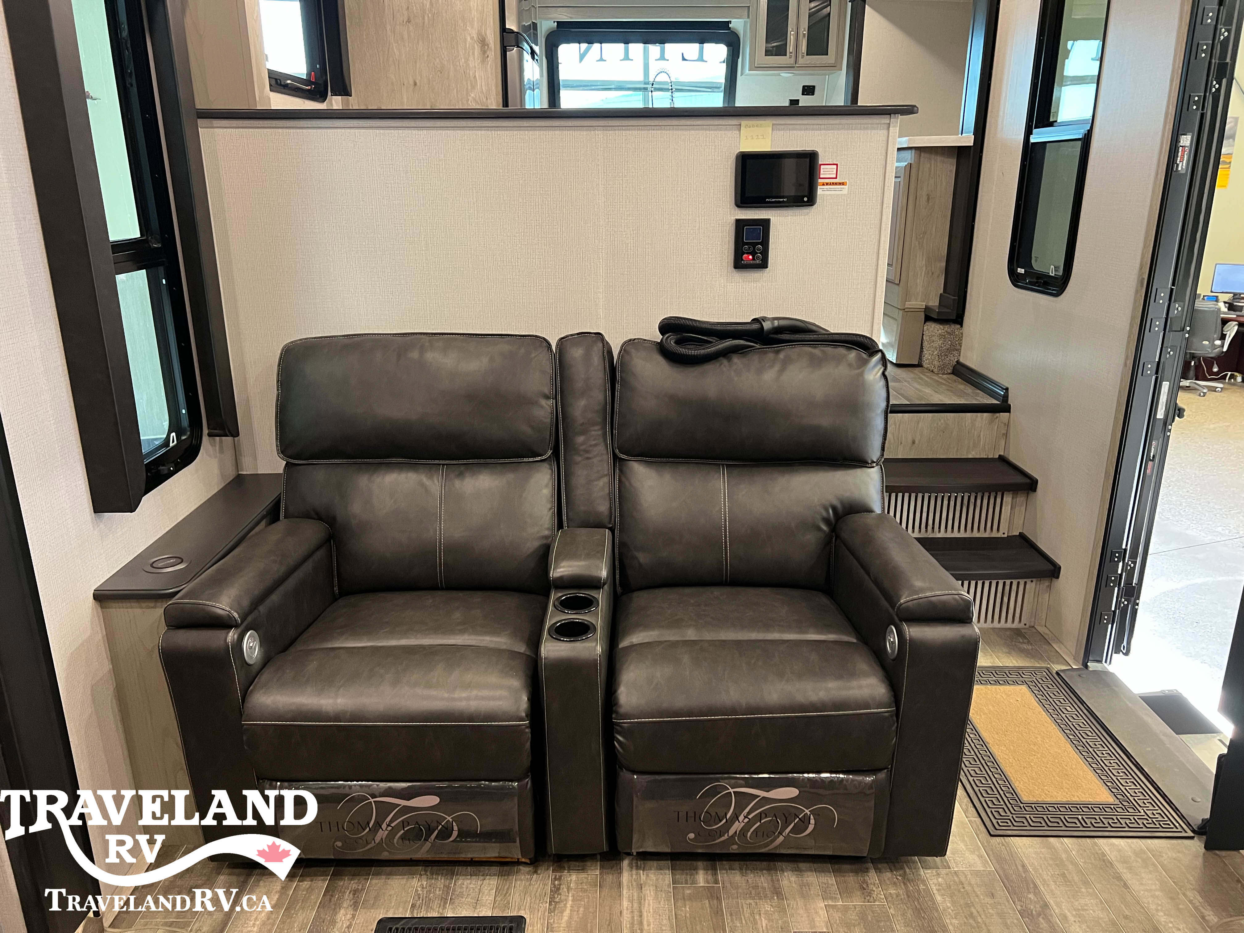 2022 Keystone Alpine 3790FK - Image 13