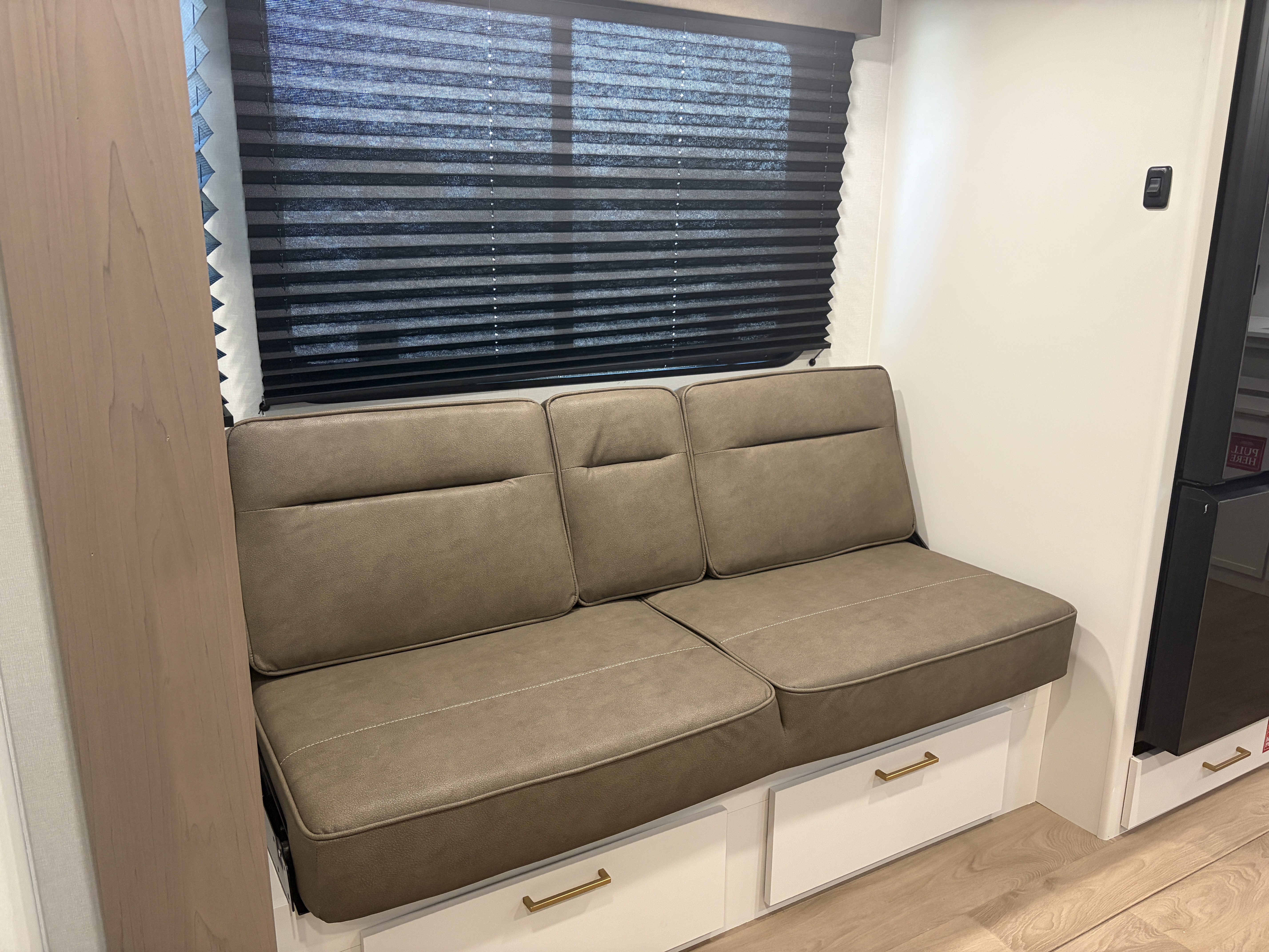 2027 Grand Design Transcend XPLOR 26BHX - Image 9
