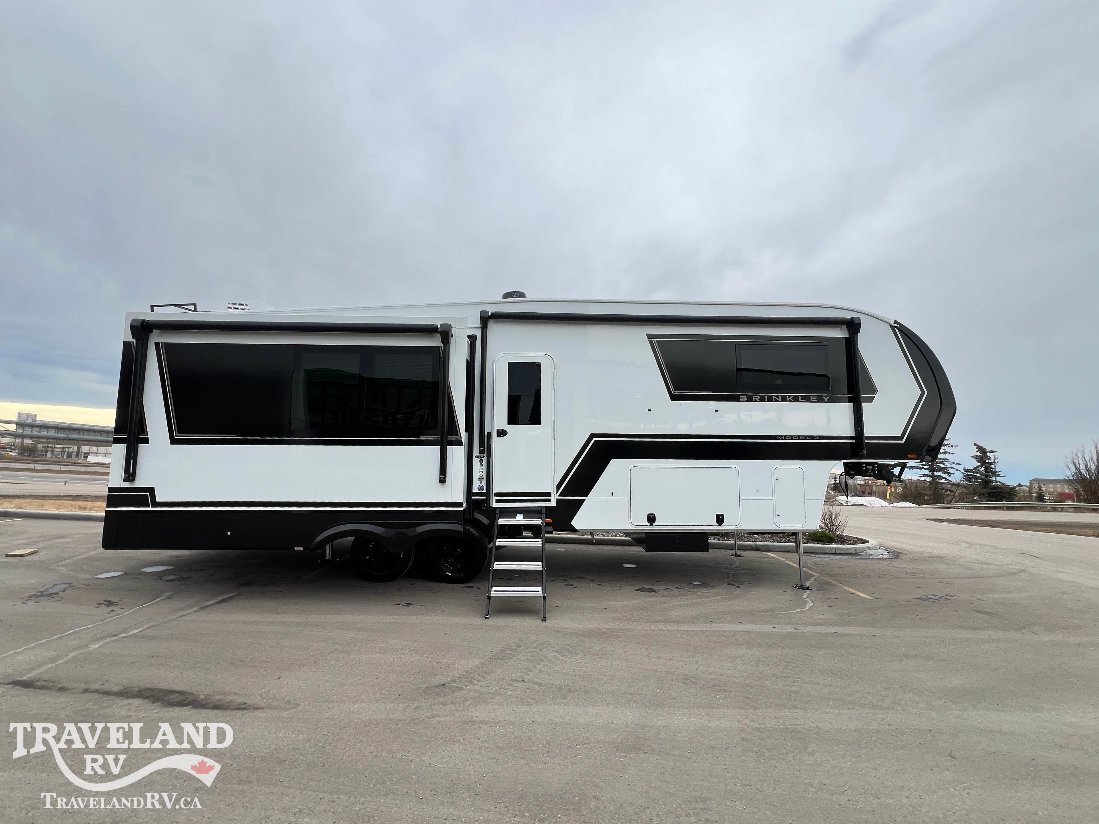 2026 Brinkley RV Model Z 3200 - Image 9