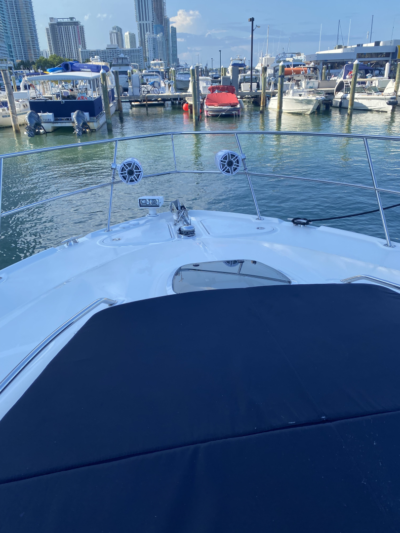 2008 Sea Ray 48 Sundancer - Image 3