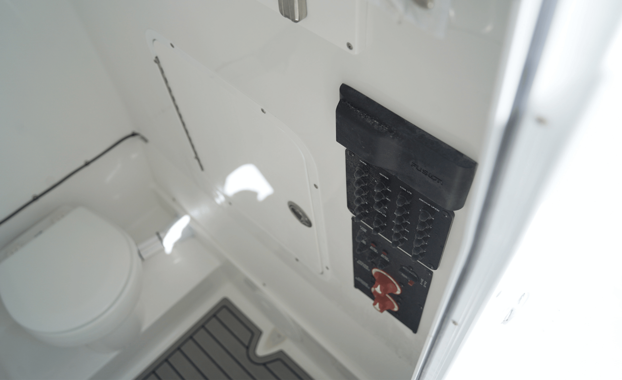 2027 SEA HUNT GAMEFISH 30FS - Image 54
