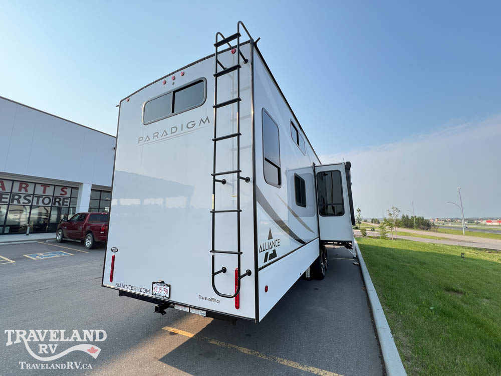 2023 Alliance RV Paradigm 395DS - Image 9