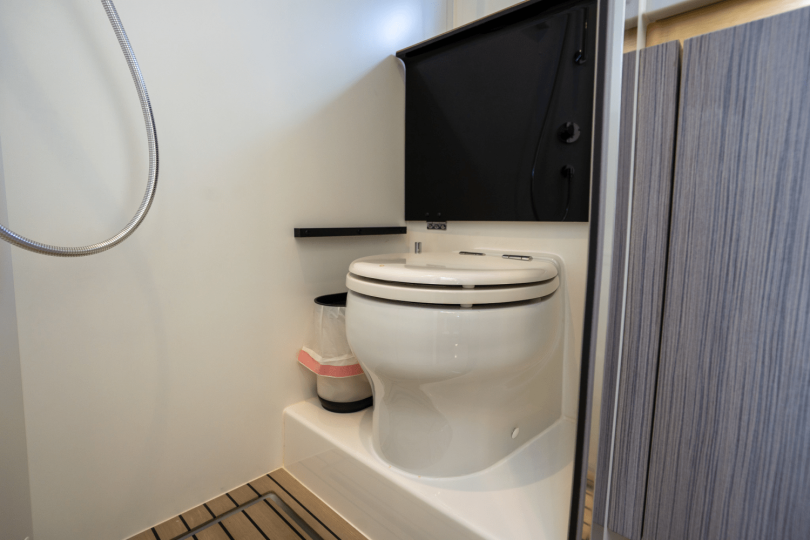 2019 Azimut AZ 60-FLY - Image 73