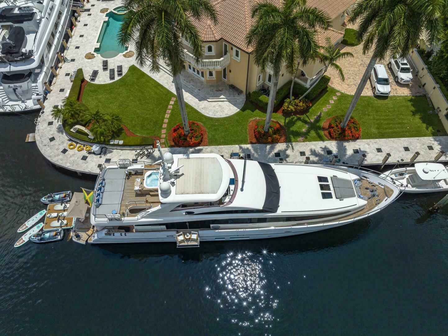 2012 Princess 32M - Image 80