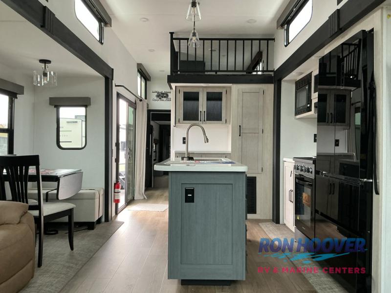 2026 PALOMINO 403LFT - Image 3