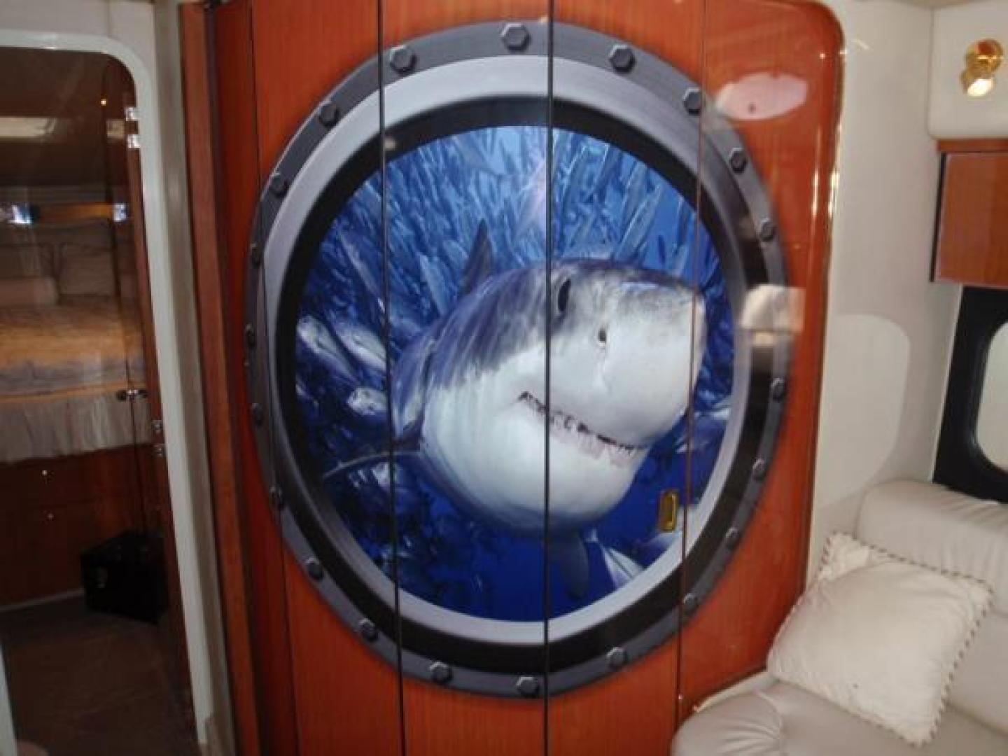1999 Sea Ray Express Cruiser - Image 19