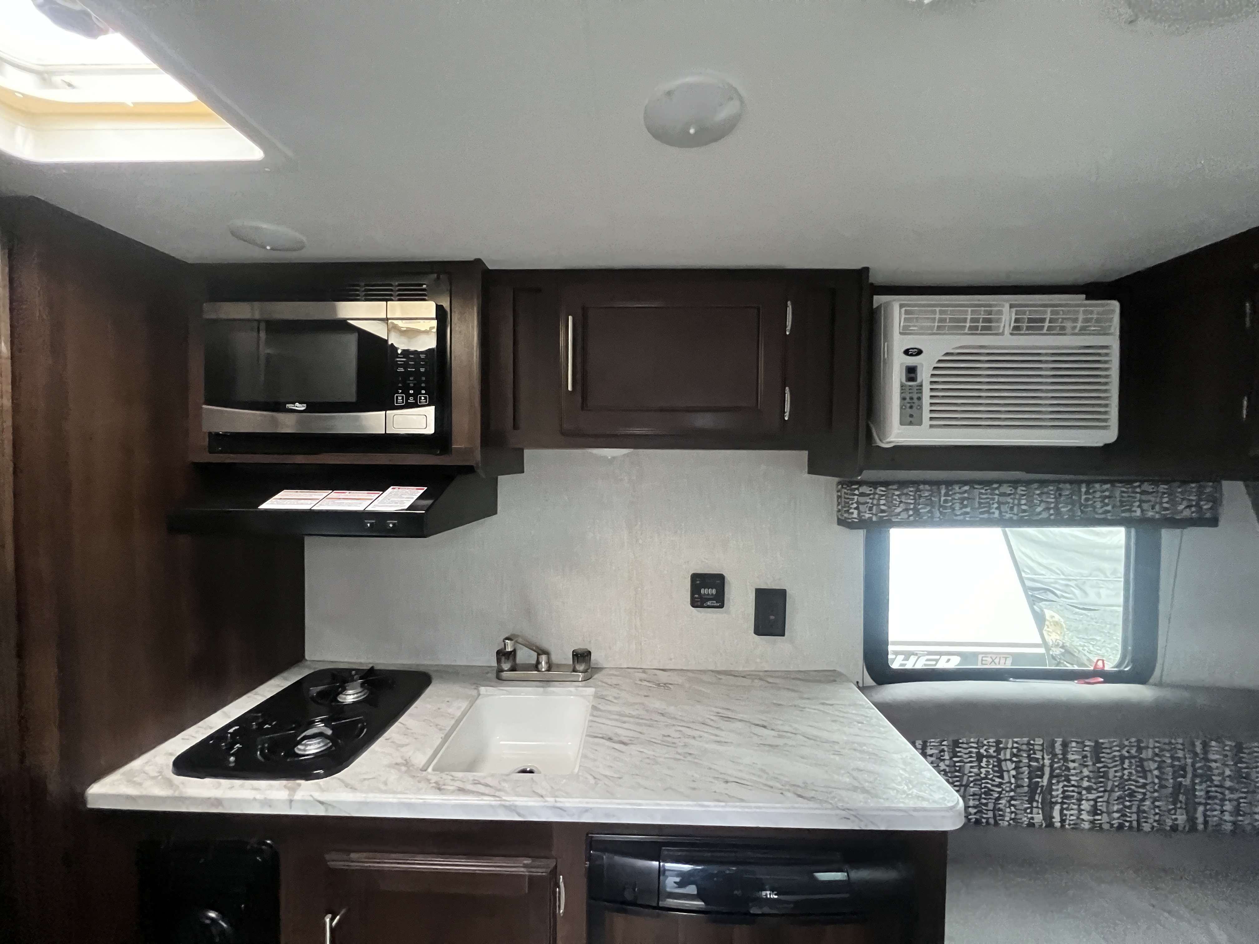 2020 JAYCO Jay Flight SLX 154BH - Image 12