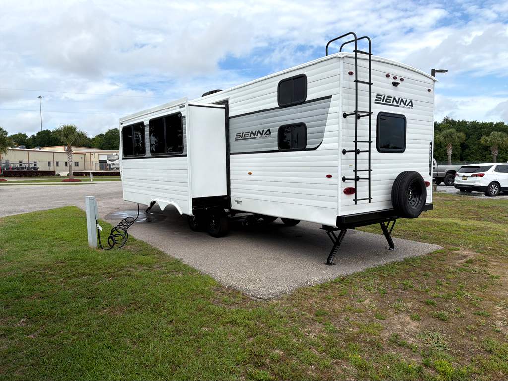 2026 VENTURE RV SIENNA 281VQB - Image 4