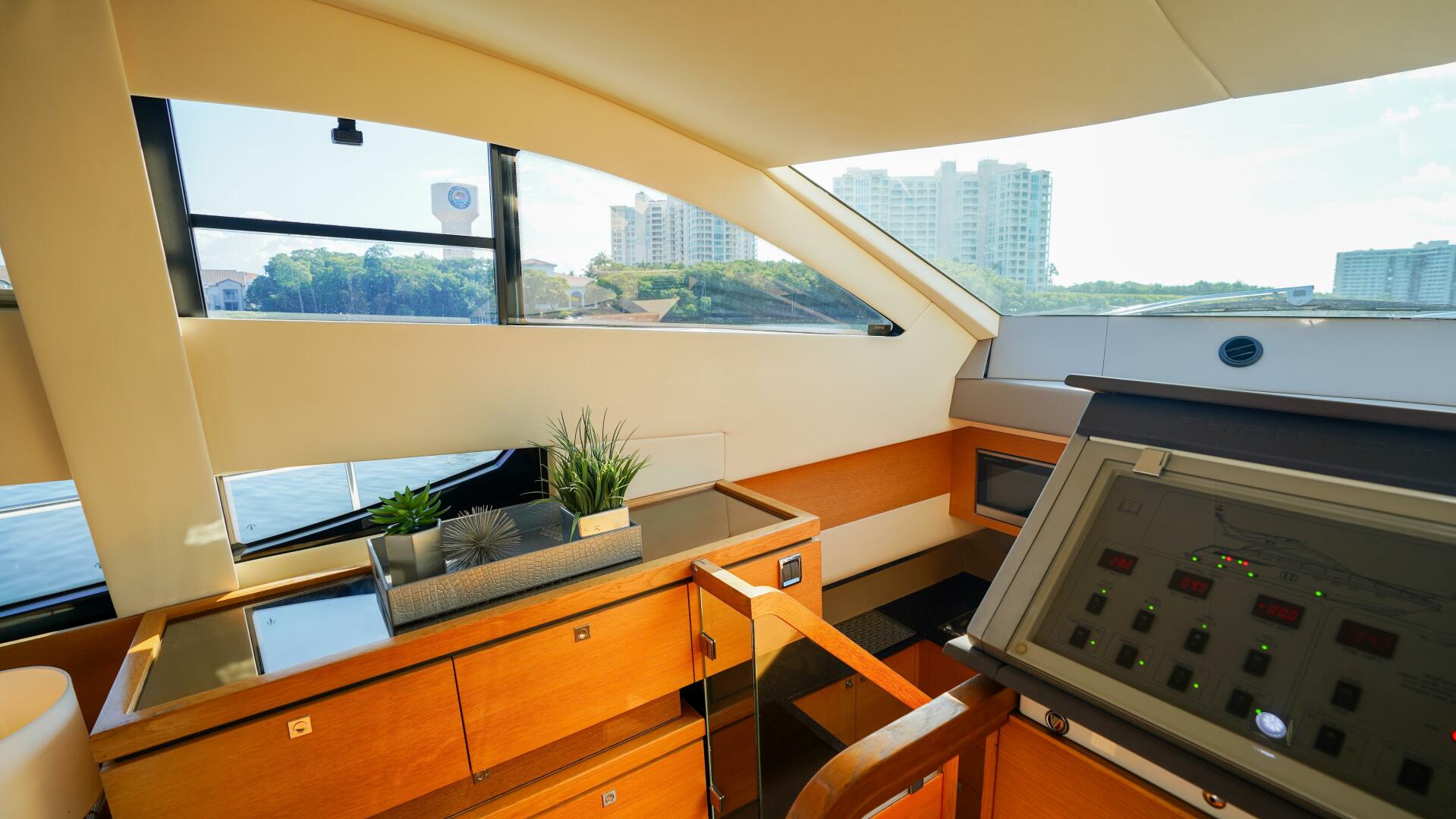 2009 Fairline - Image 23