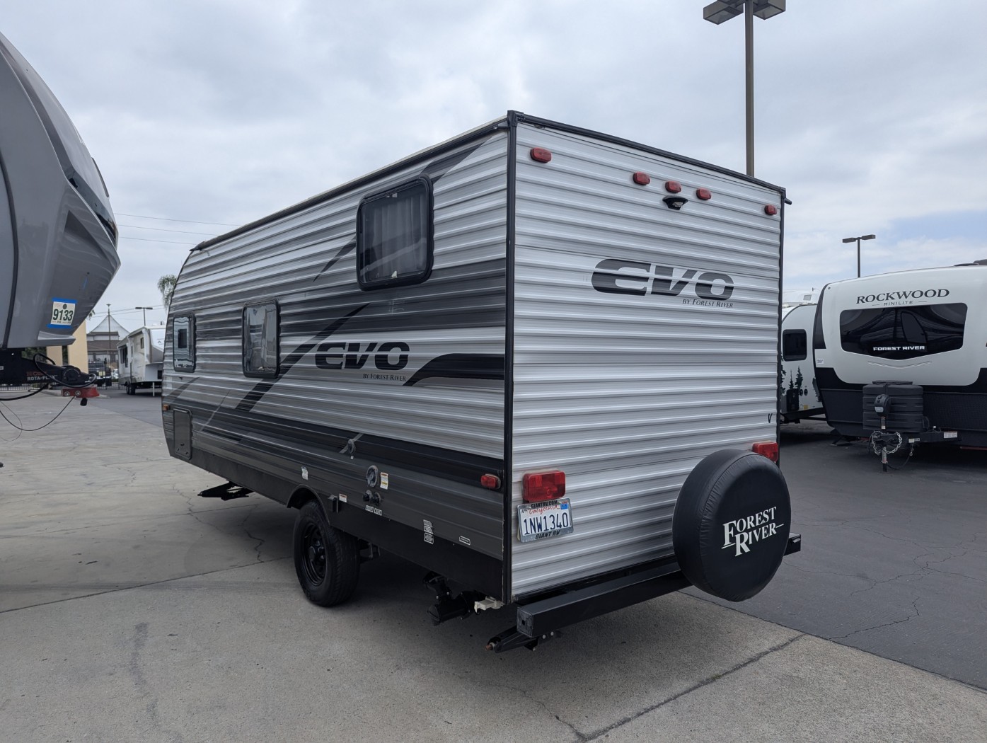 2022 Forest River EVO 177BQ - Image 4
