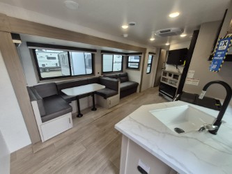 2027 JAYCO JAY FLIGHT 295TBS - Image 13