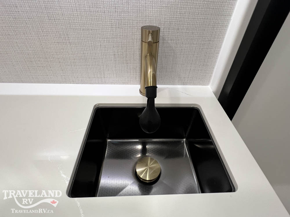 2027 Brinkley RV Model I 235 - Image 27