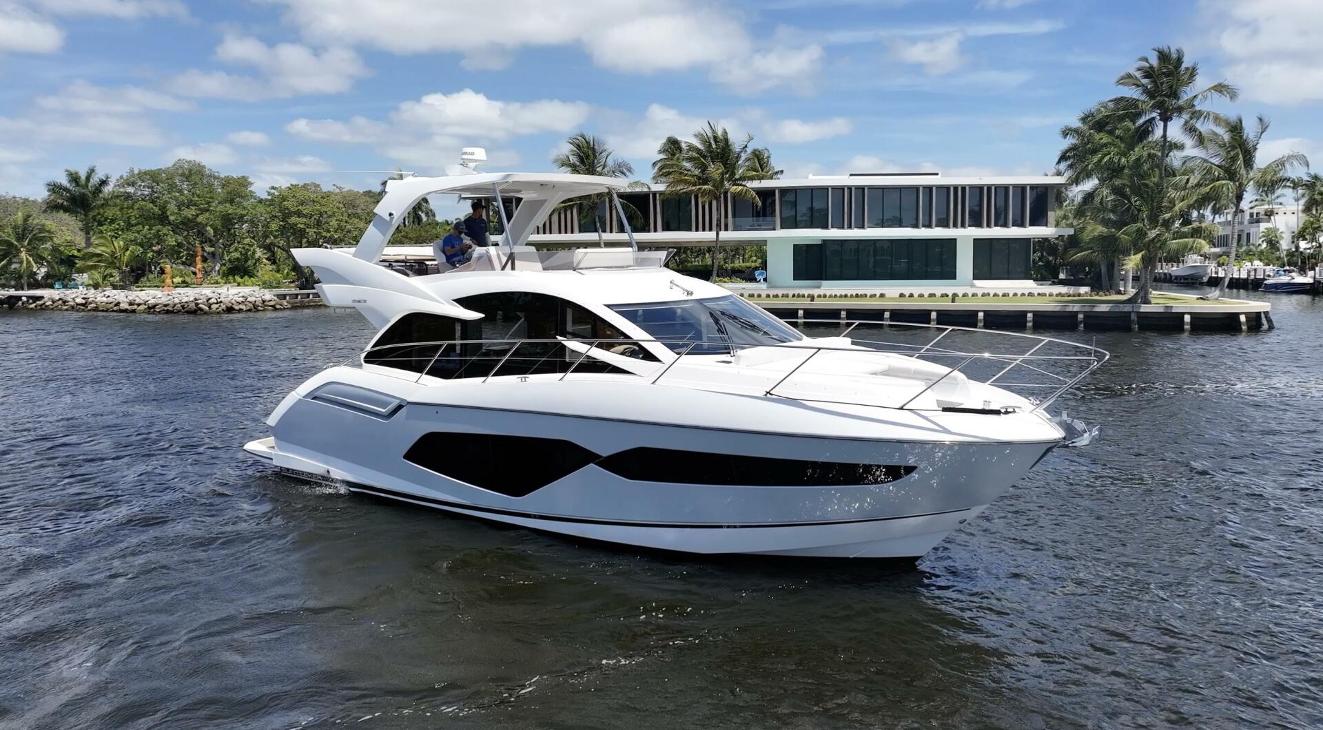 2017 Sunseeker 52 Manhattan - Image 2
