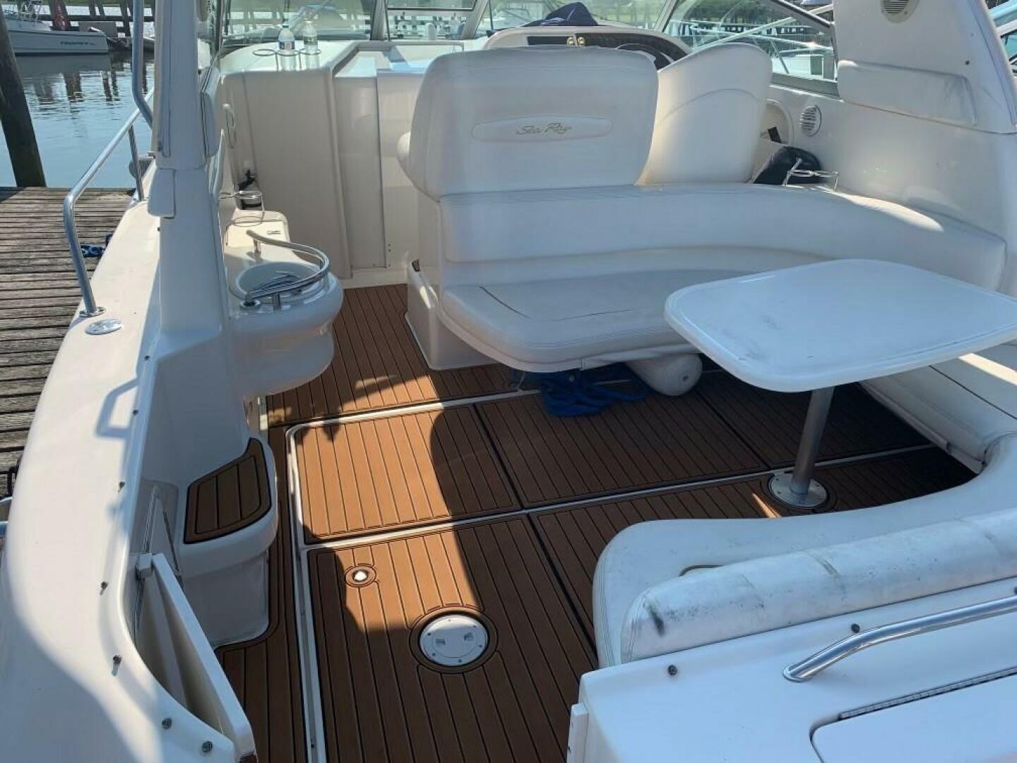 2002 Sea Ray Sundancer - Image 21