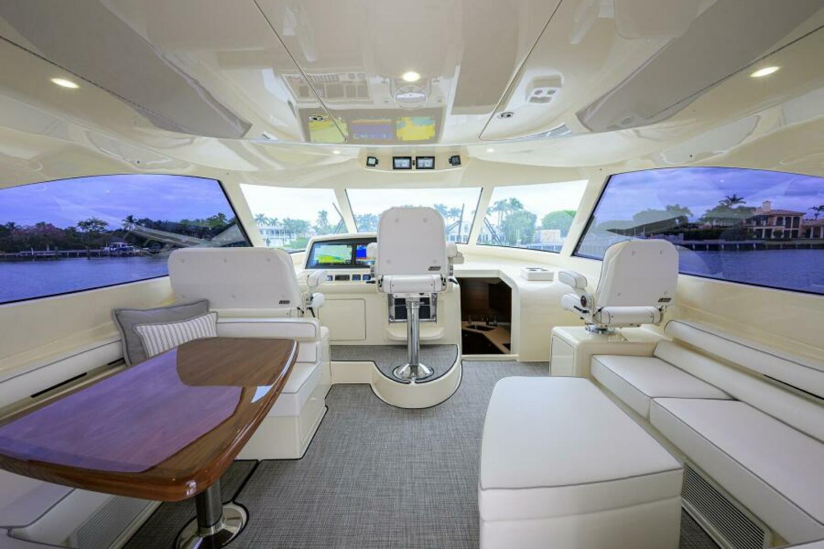 2024 Viking 54 Sport Coupe - Image 15