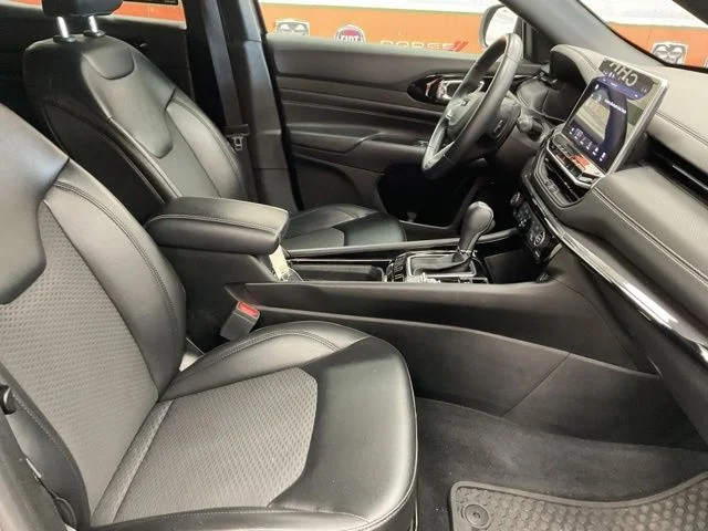 2022 Jeep Compass Utility 4D Altitude 4WD - Image 24