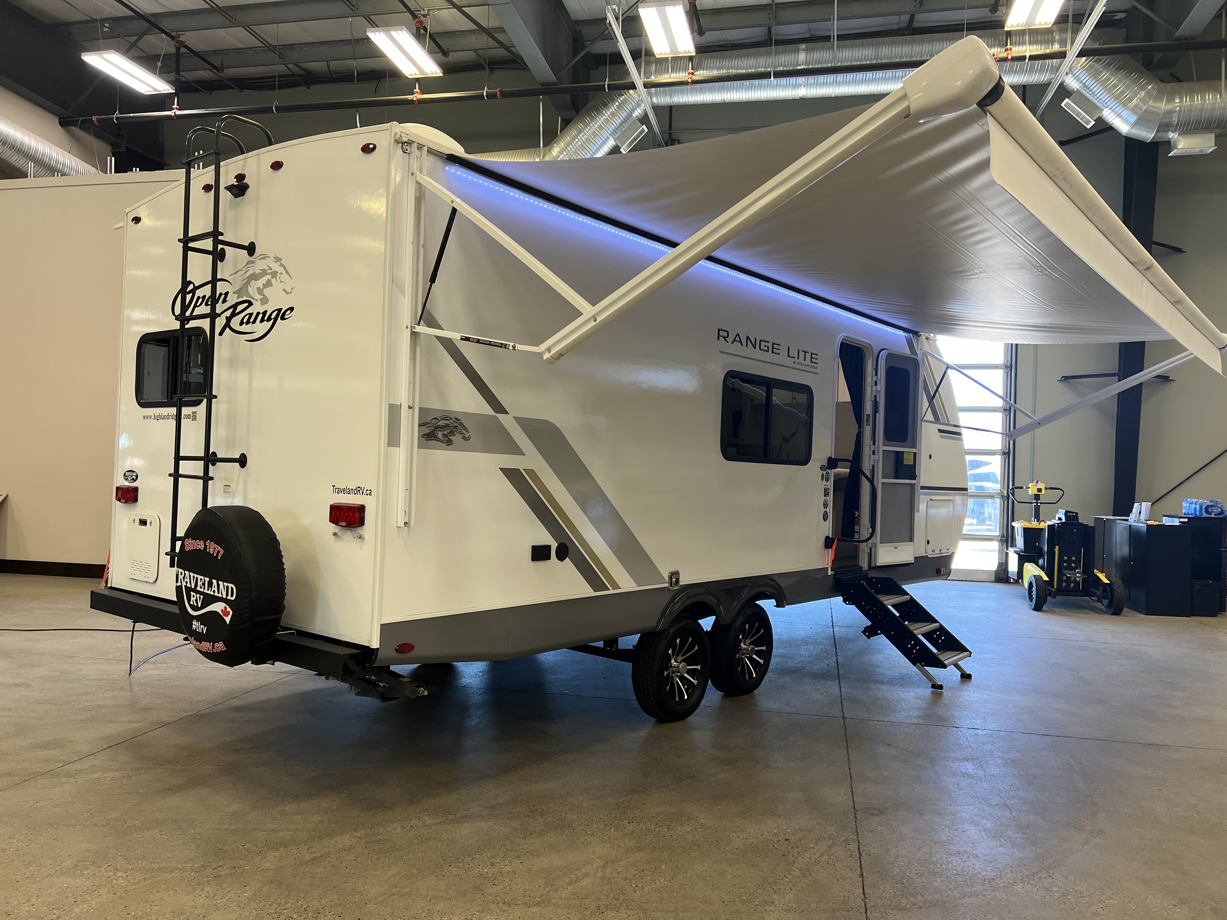 2025 Highland Ridge Range Lite 225CK - Image 7