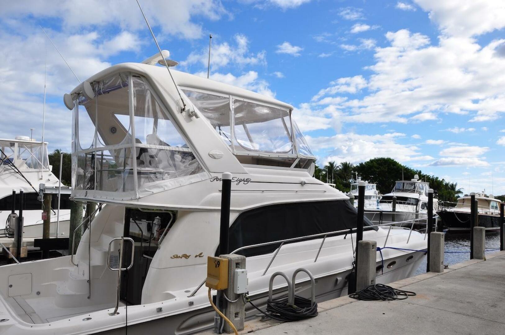 1998 Sea Ray 480 Sedan Bridge - Image 12