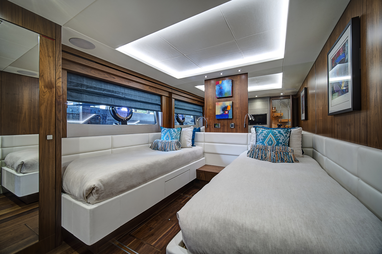 2019 Sunseeker 86 Yacht - Image 65