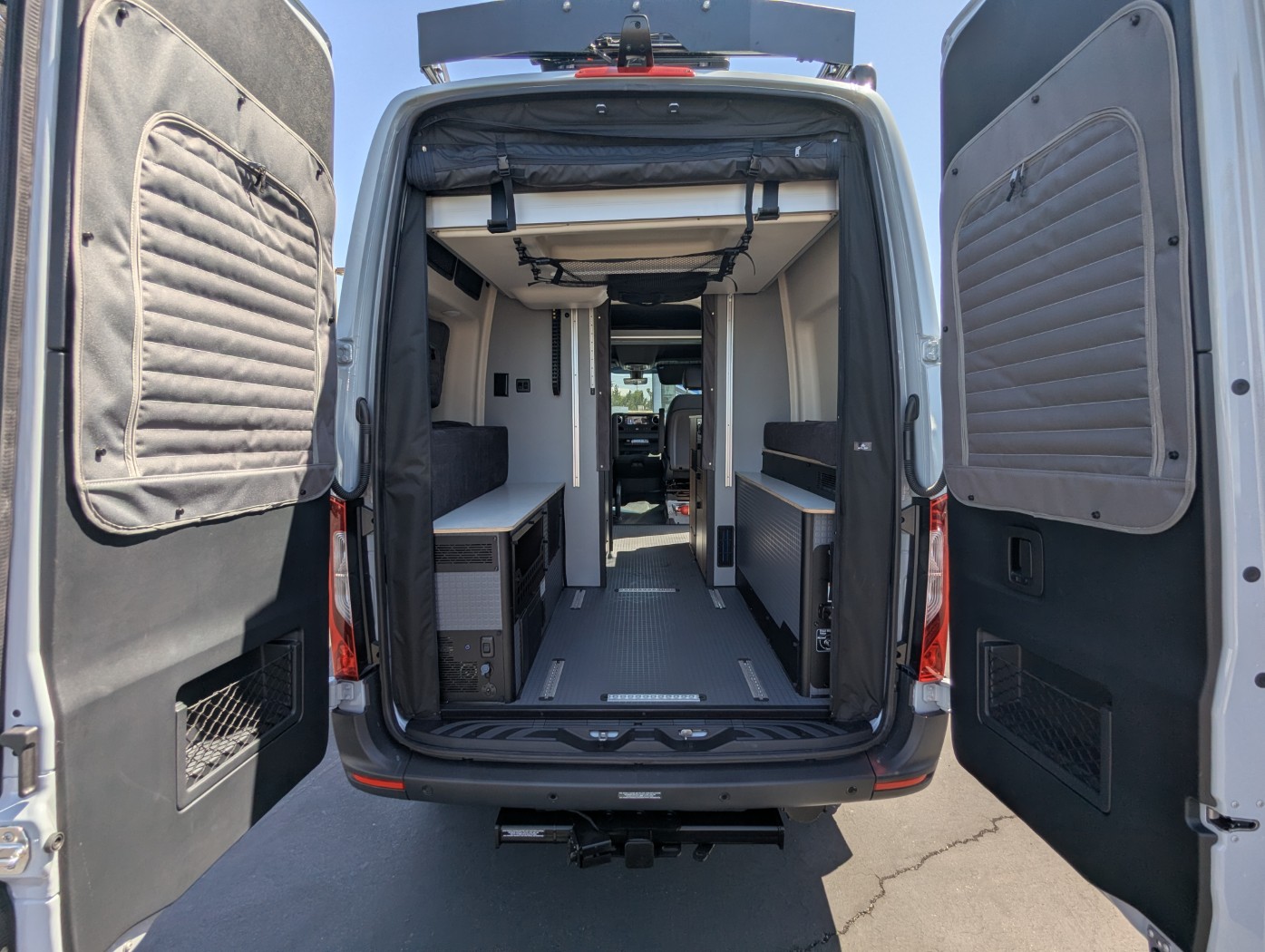 2027 Winnebago Revel 44EC - Image 10