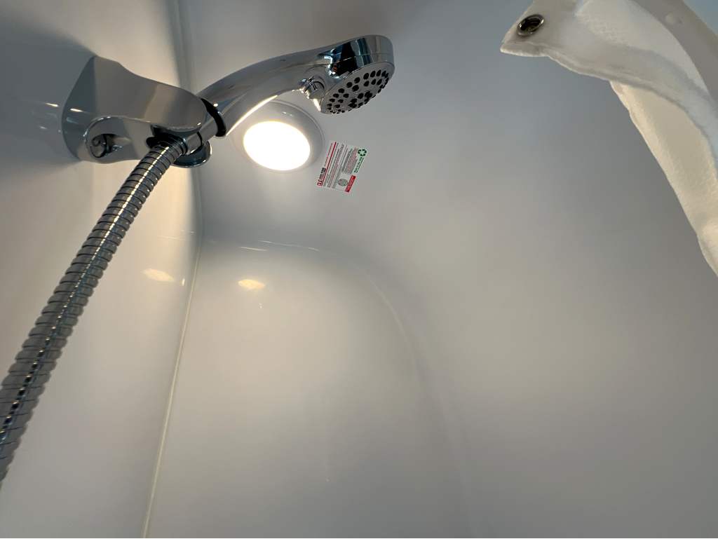 2026 AIRSTREAM WORLD TRAVELERUSA 22RB - Image 14