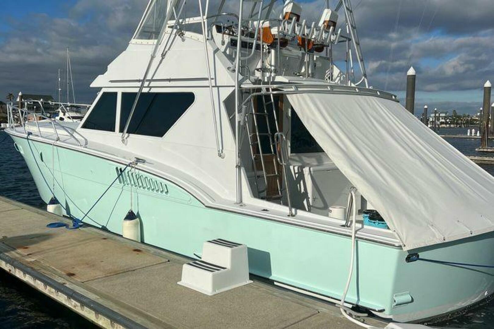 1990 Hatteras 45 Convertible - Image 18