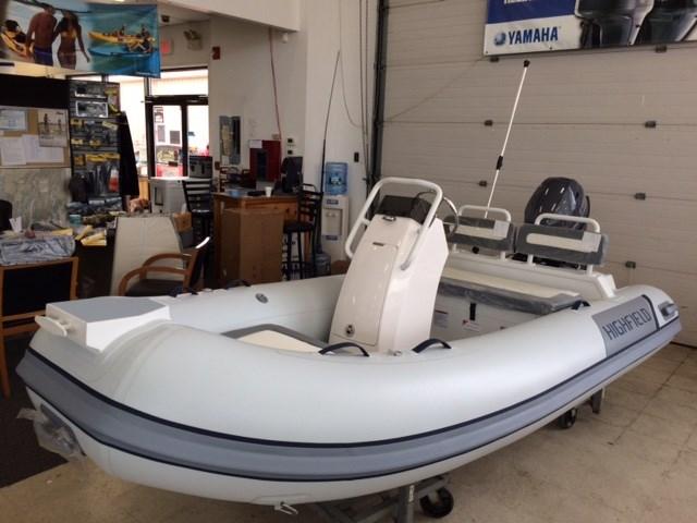 2027 Highfield Sport 360 Standard - Image 874
