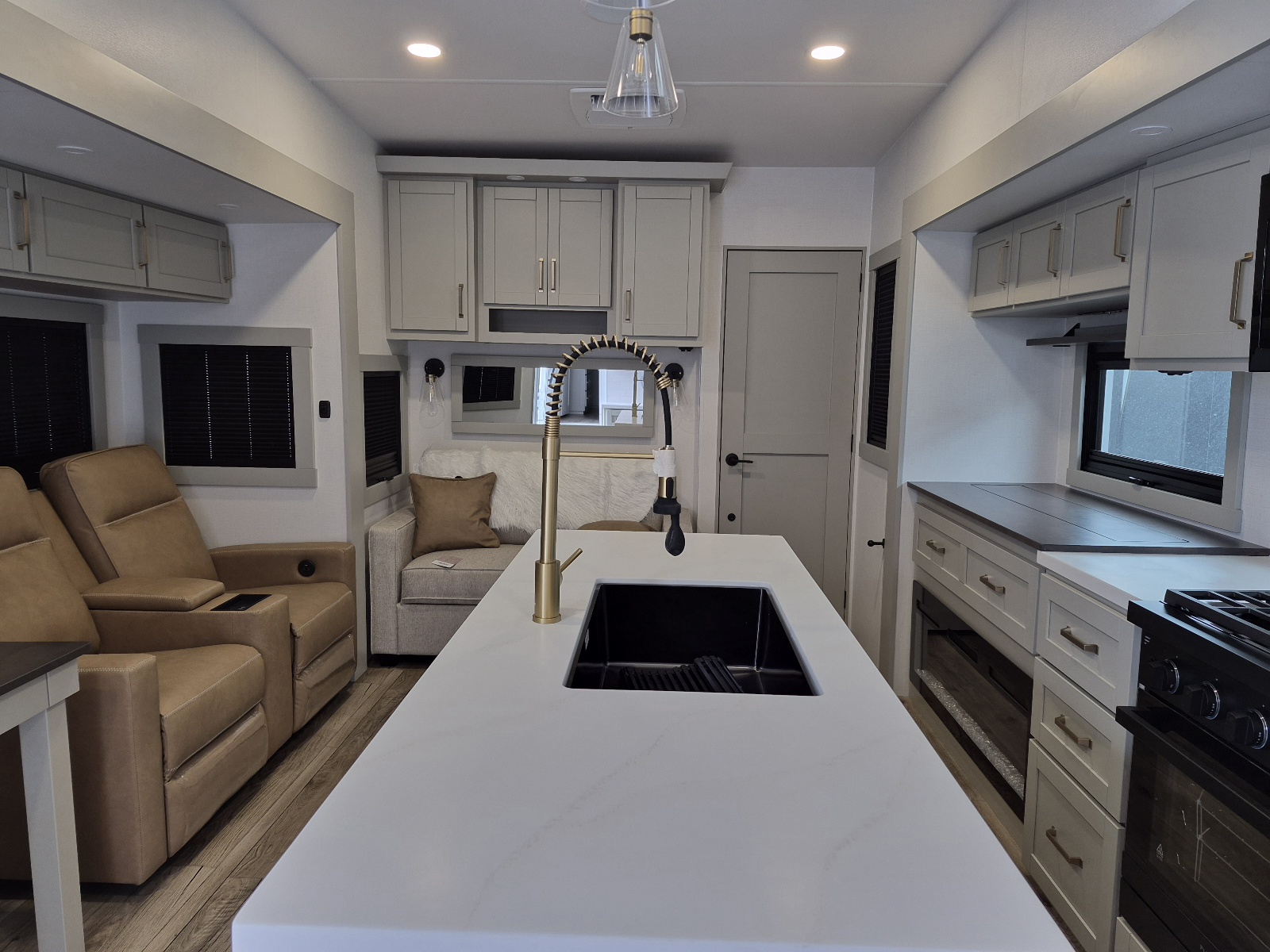 2027 Brinkley RV Model Z 3515 - Image 3
