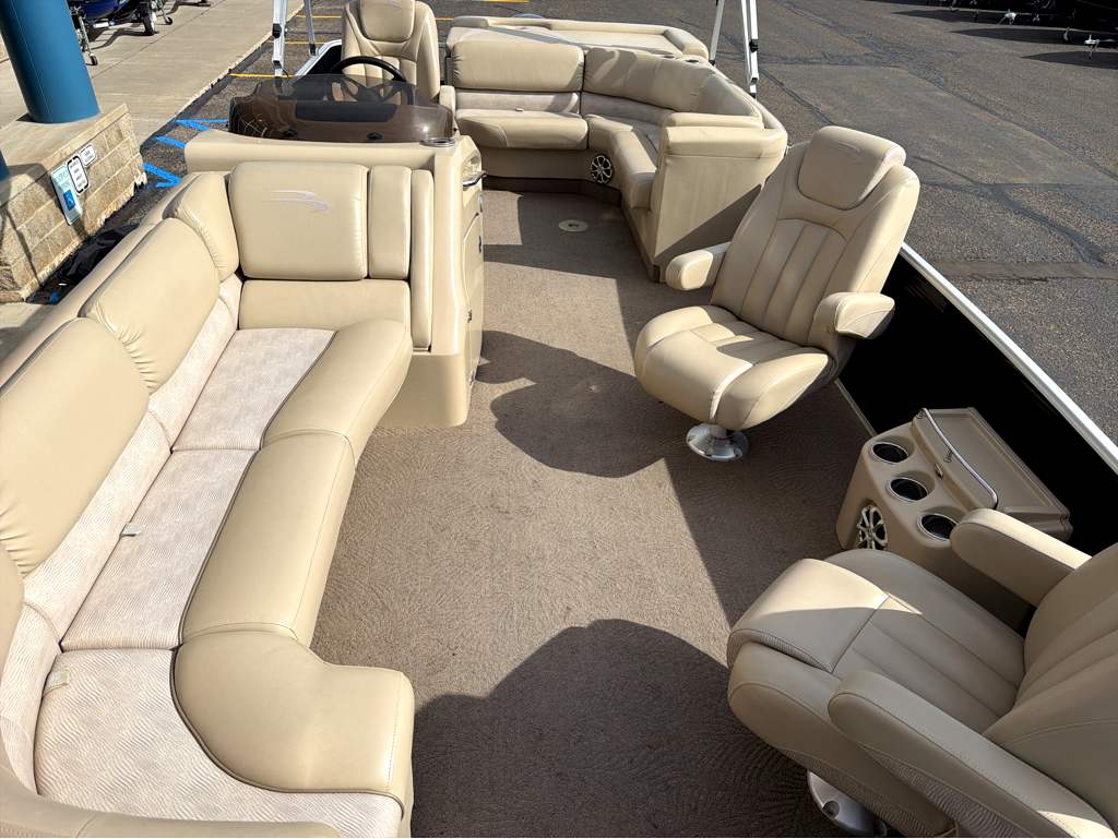2013 Bennington 2275RL - Image 10