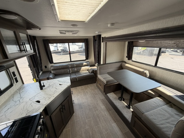 2021 Forest River Cherokee Grey Wolf 23MK - Image 32