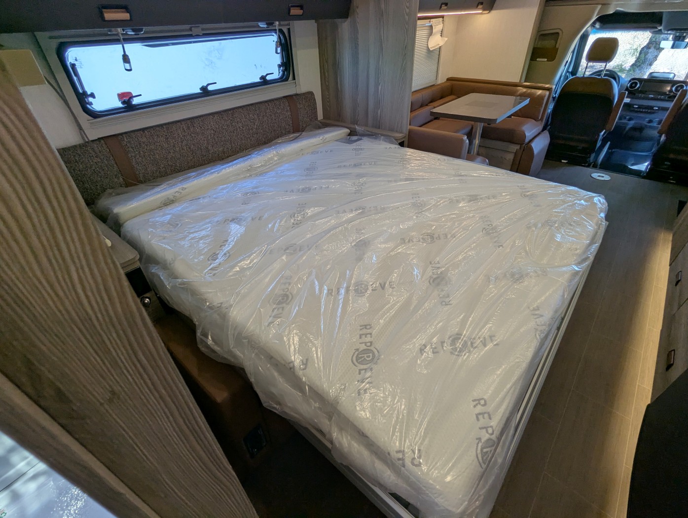 2027 Winnebago View 24D - Image 31