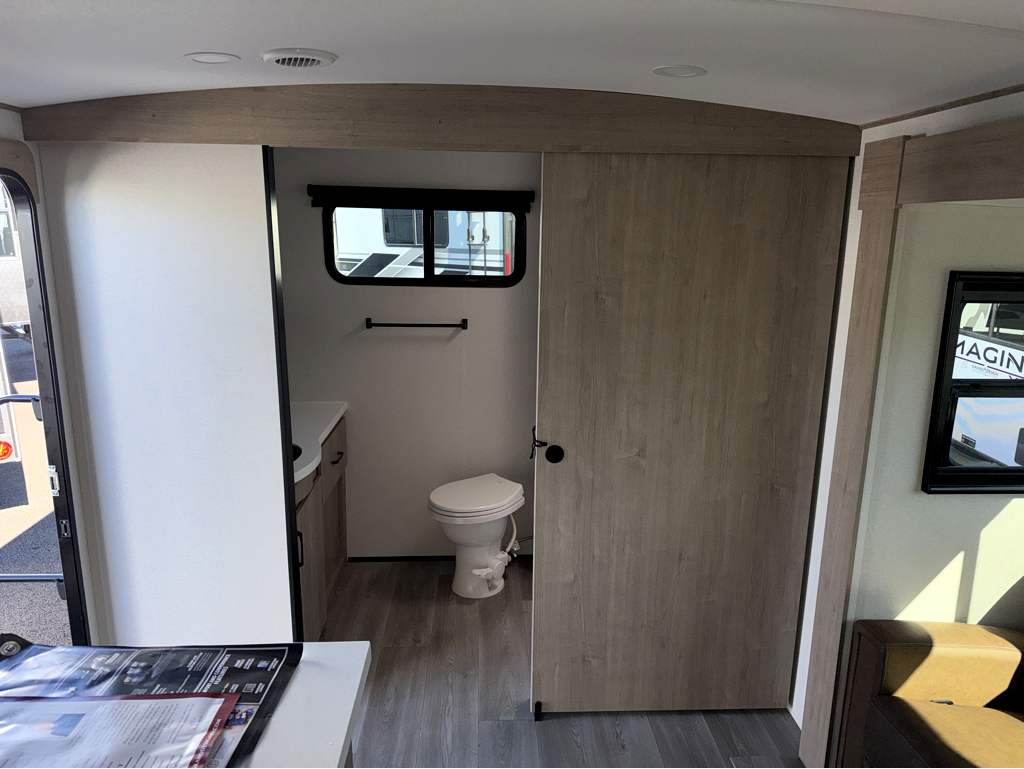 2026 GRAND DESIGN IMAGINE 2300MK - Image 10