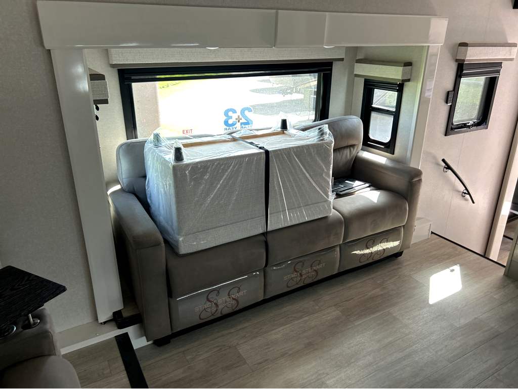 2026 JAYCO PINNACLE 39FLOK - Image 15