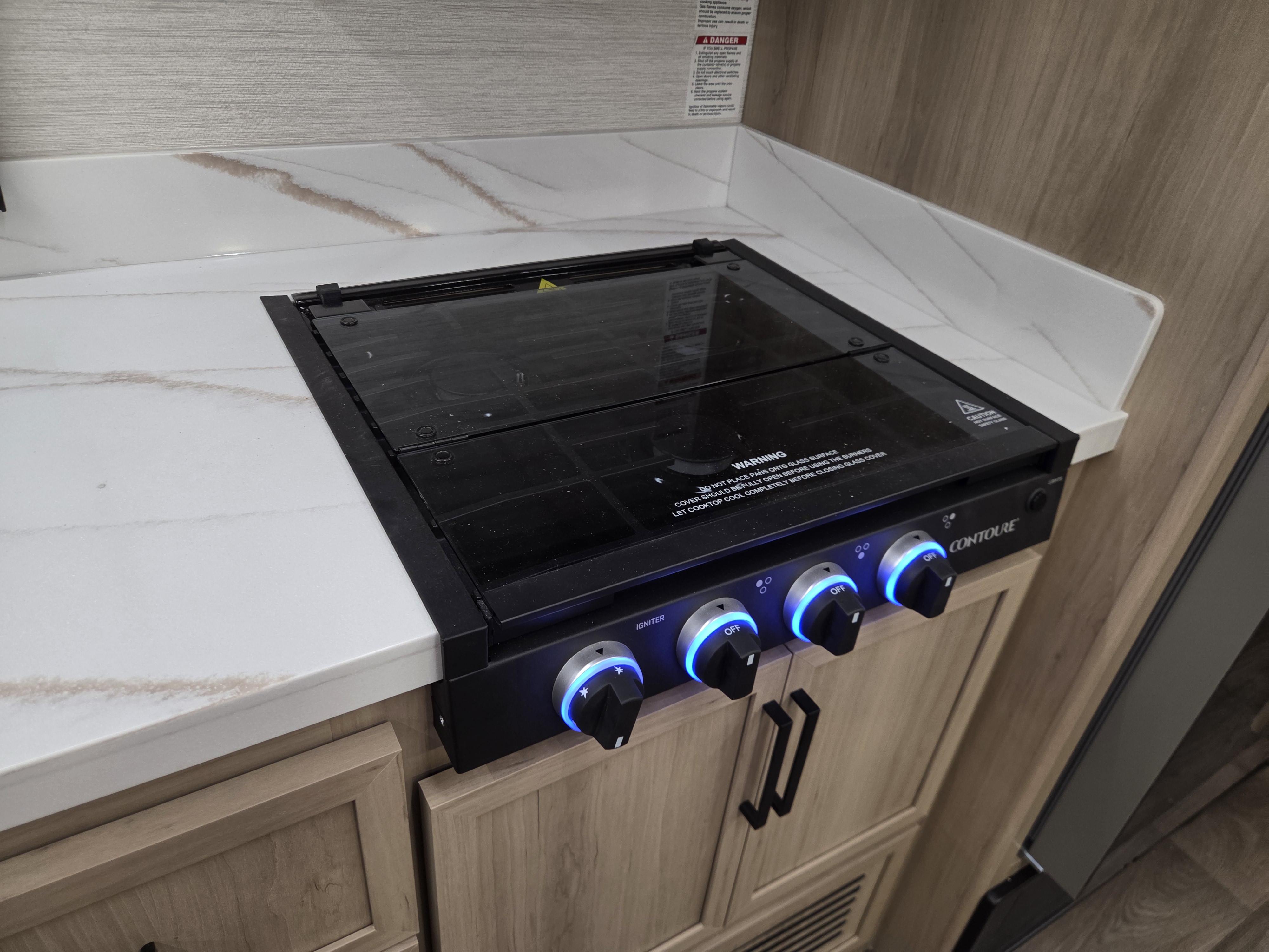 2027 Dynamax Europa S 37CA - Image 7