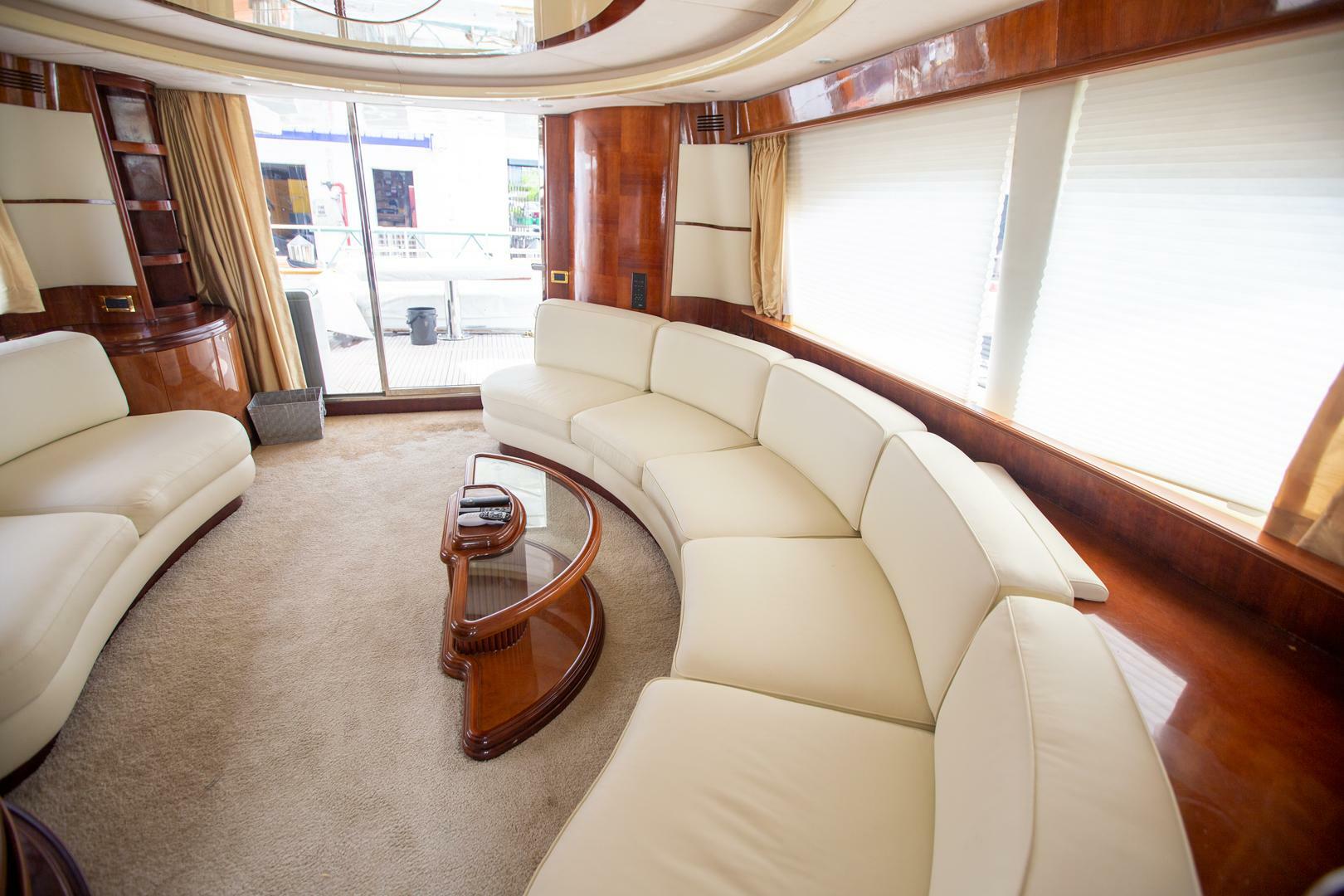 2003 Azimut 74 Solar - Image 4