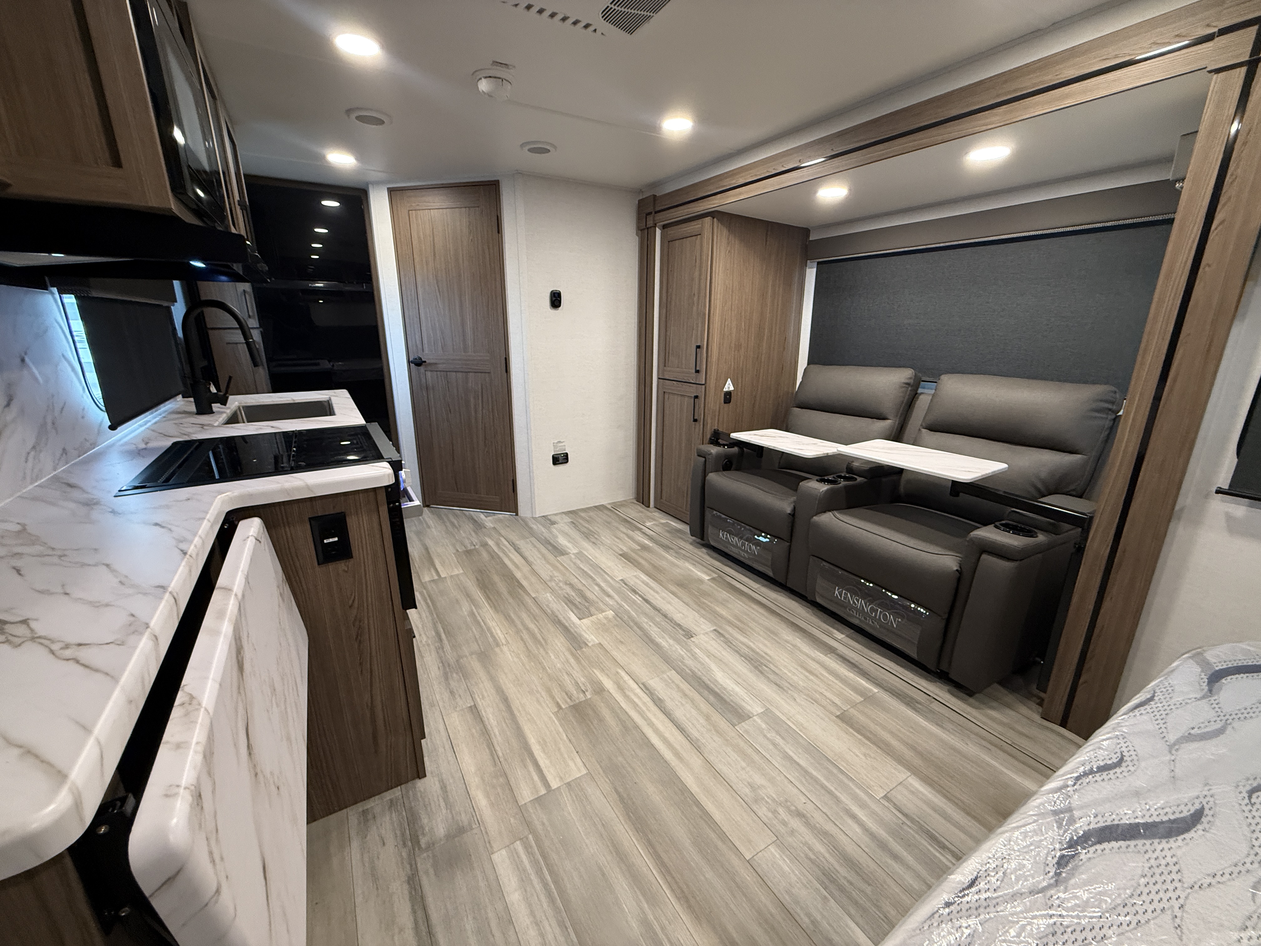 2025 Alliance RV Delta Ultra Lite ML206 - Image 12