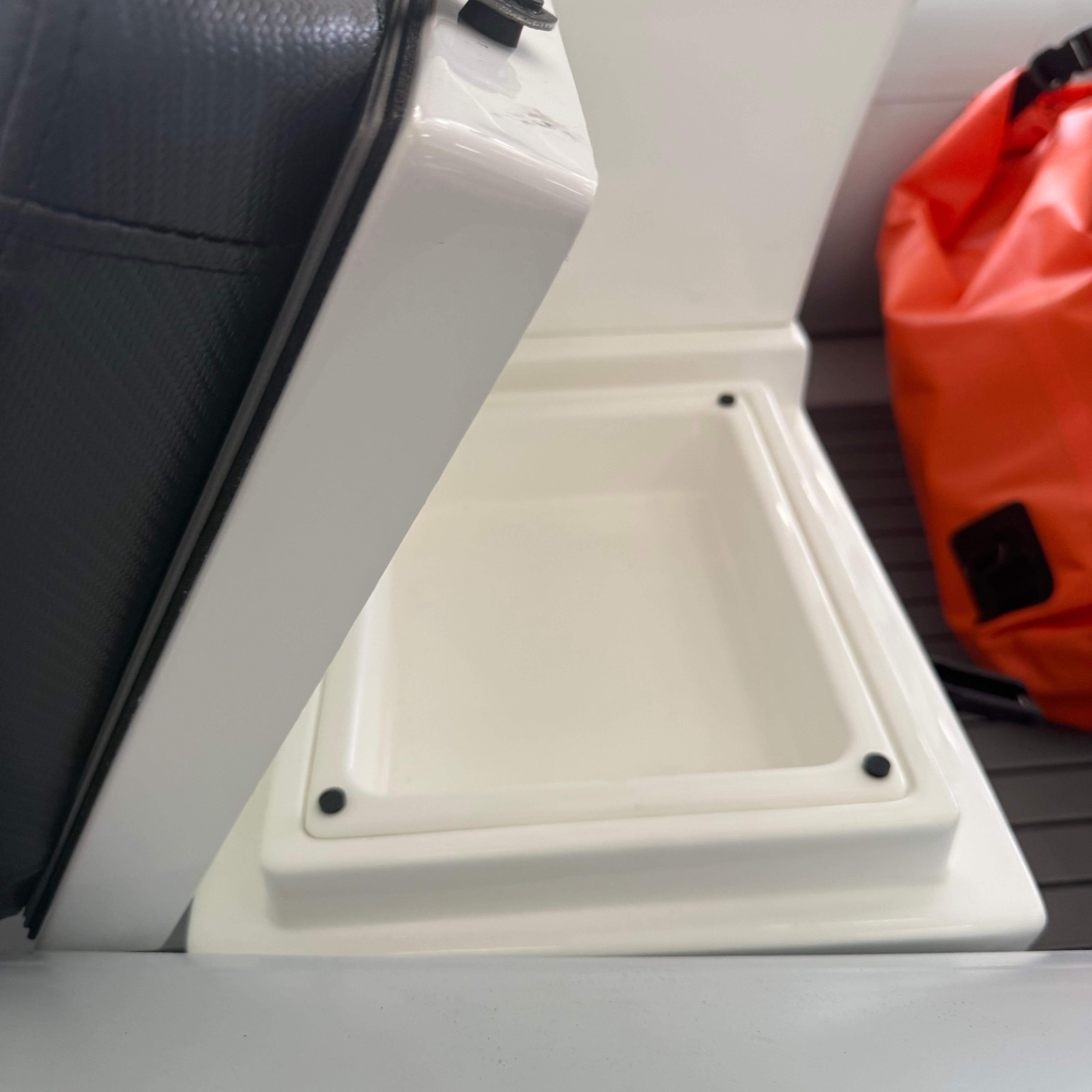 2027 Highfield Sport 330 Standard - Image 7