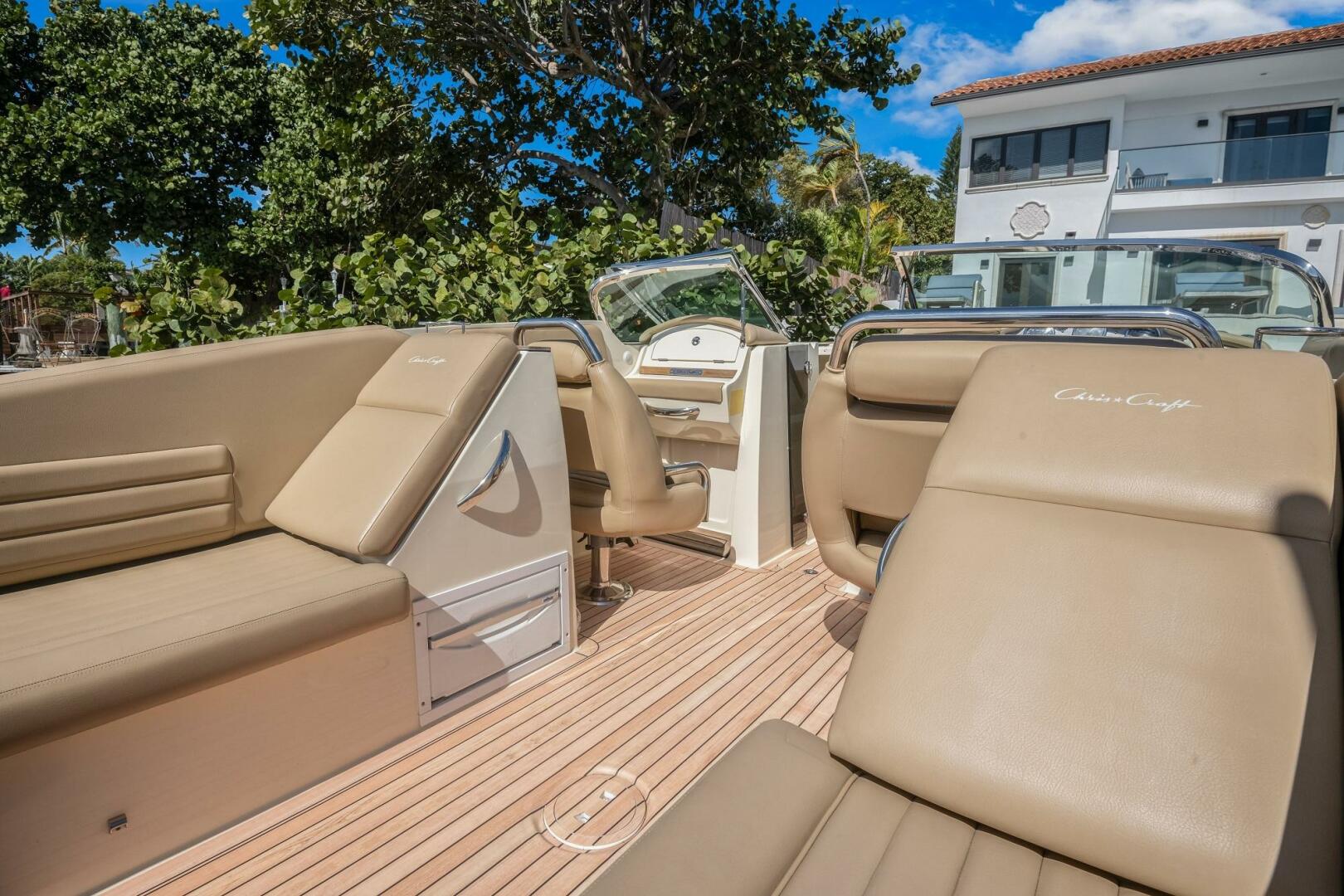 2013 Chris-Craft Launch 32 - Image 18