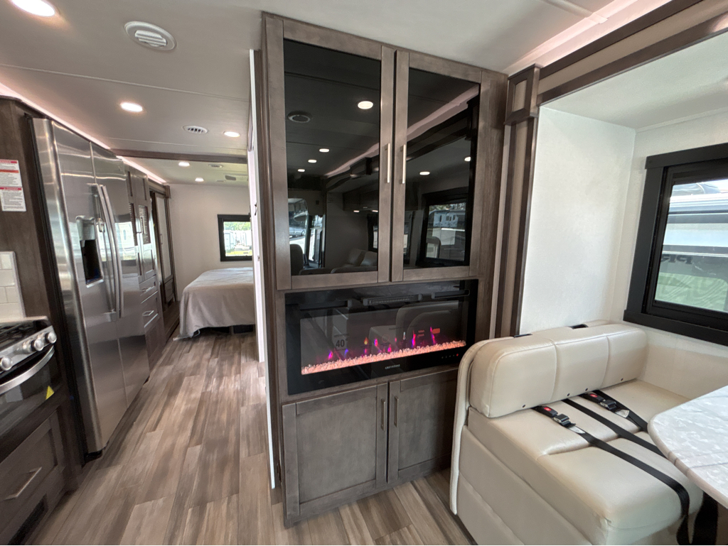 2026 JAYCO PRECEPT 34G - Image 12
