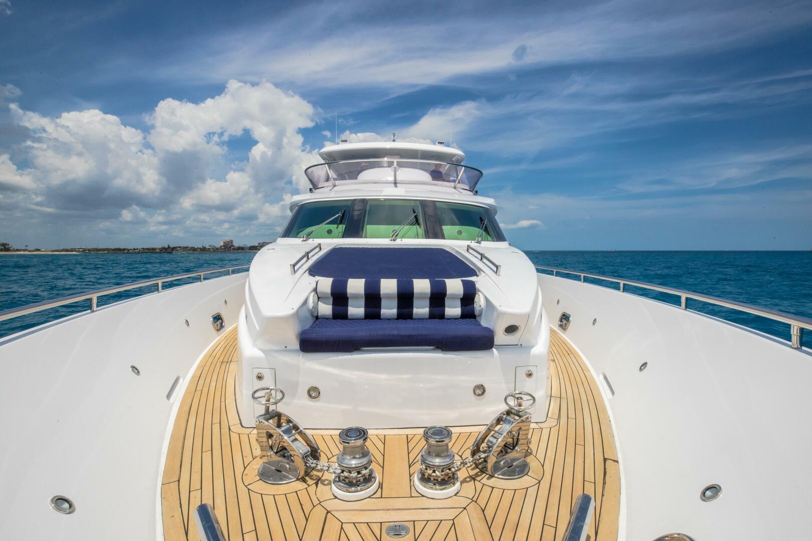 2005 Horizon - Image 18