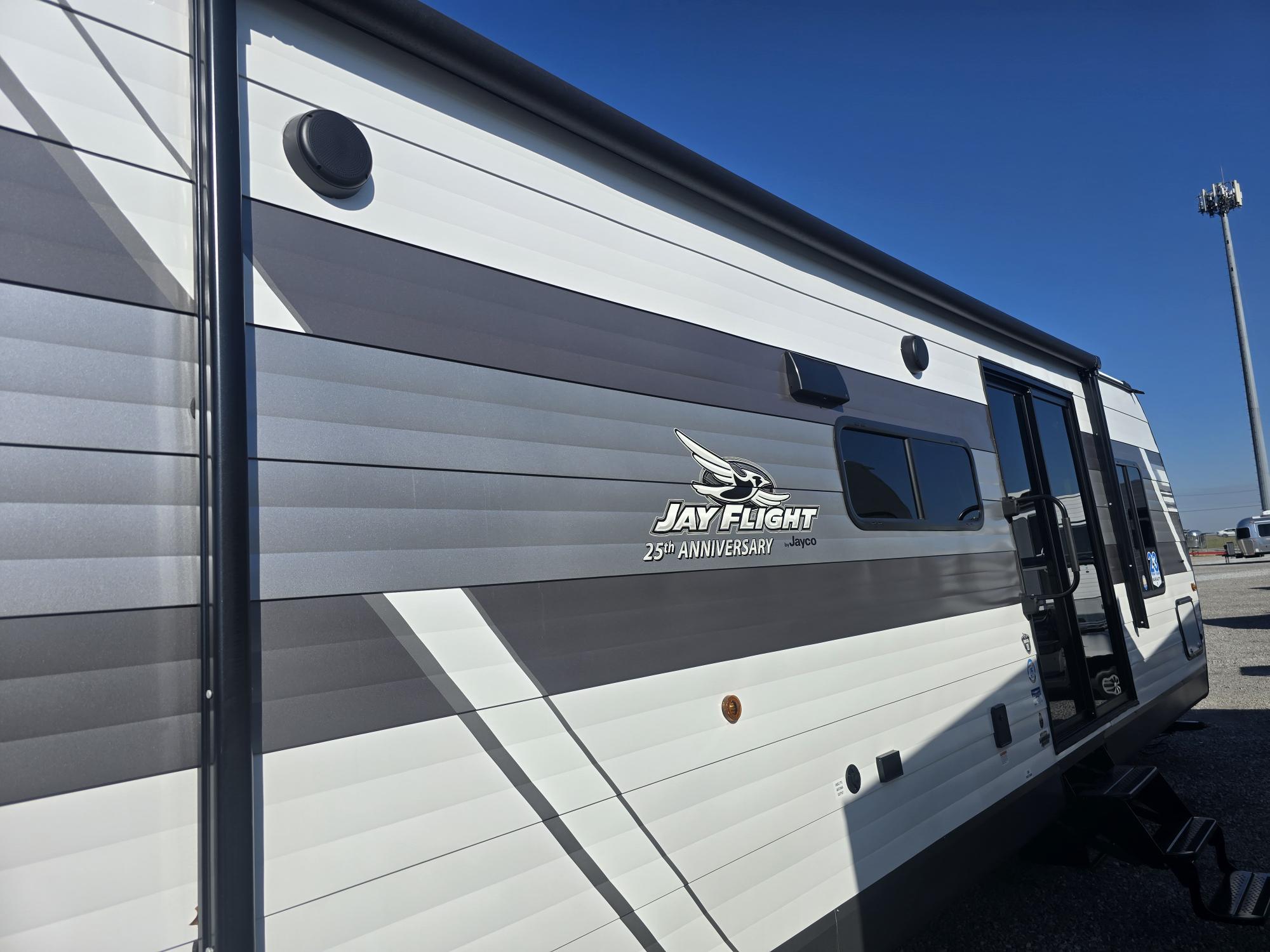 2027 JAYCO JAY FLIGHT 380DQS - Image 7