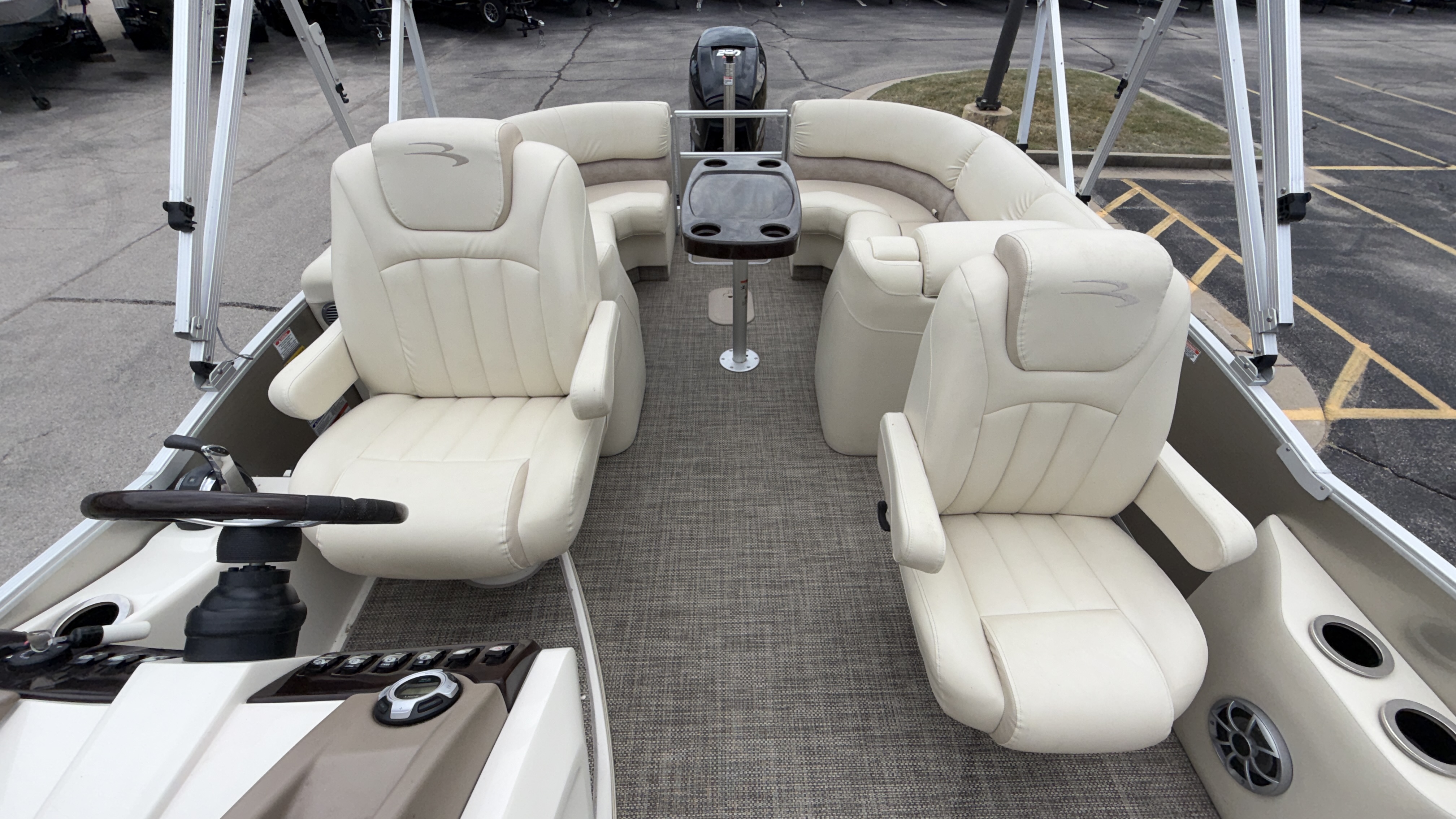 2015 Bennington 2550 RSR - Image 17
