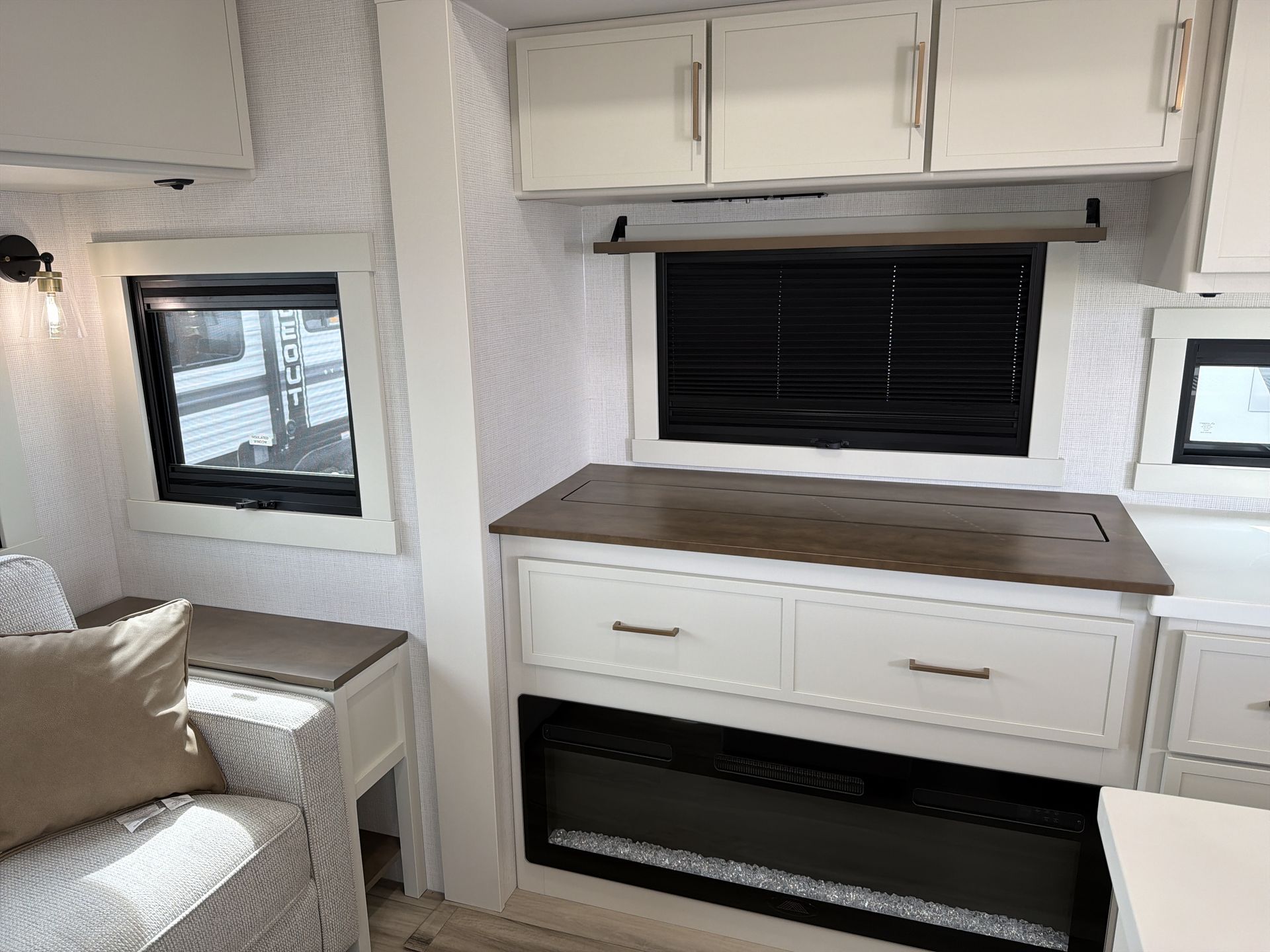 2027 Brinkley RV Model Z 3610 - Image 16