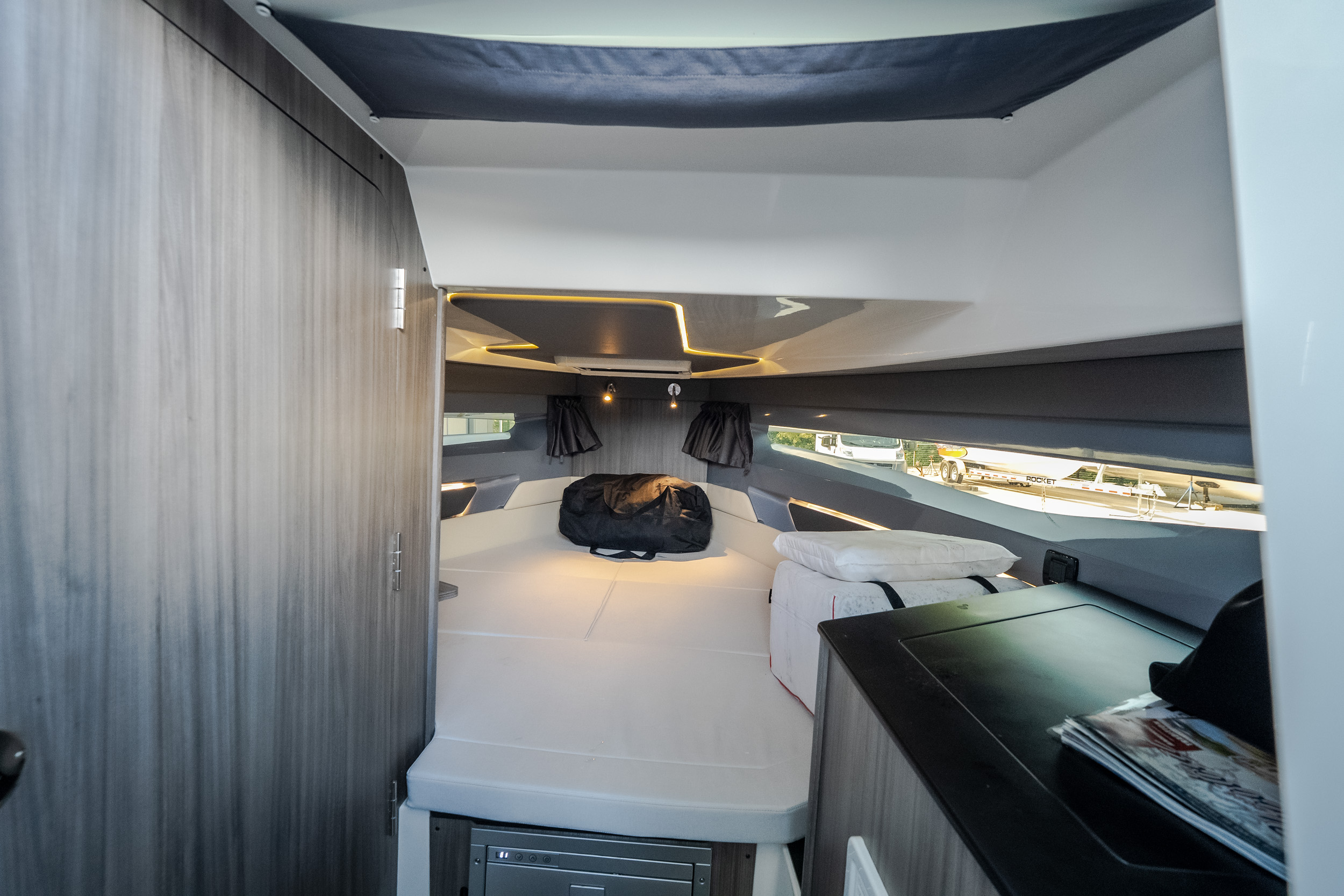 2025 Navan S30 - Image 44